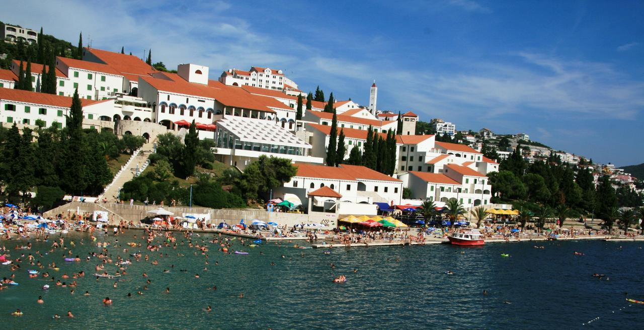 Hotel Zenit Neum Exterior photo
